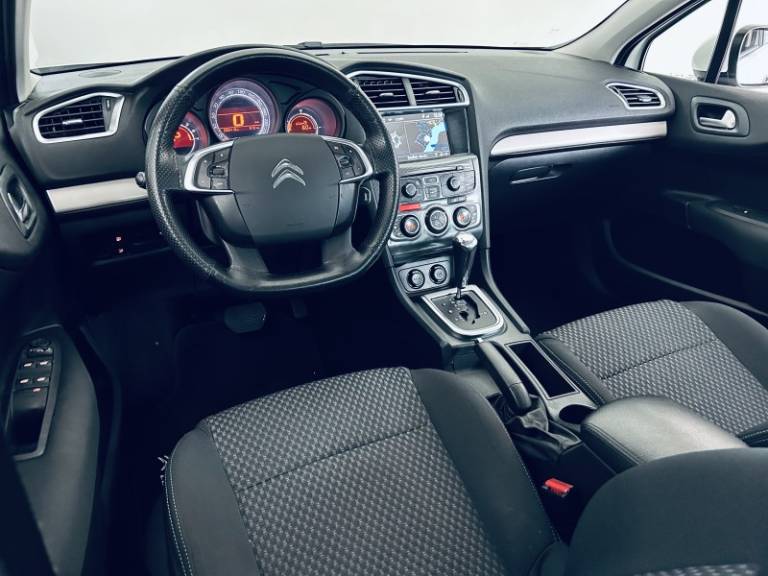 CITROËN - C4 LOUNGE - 2014/2015 - Branca - R$ 48.990,00