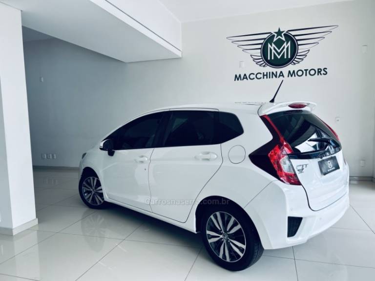 HONDA - FIT - 2014/2015 - Branca - R$ 64.990,00