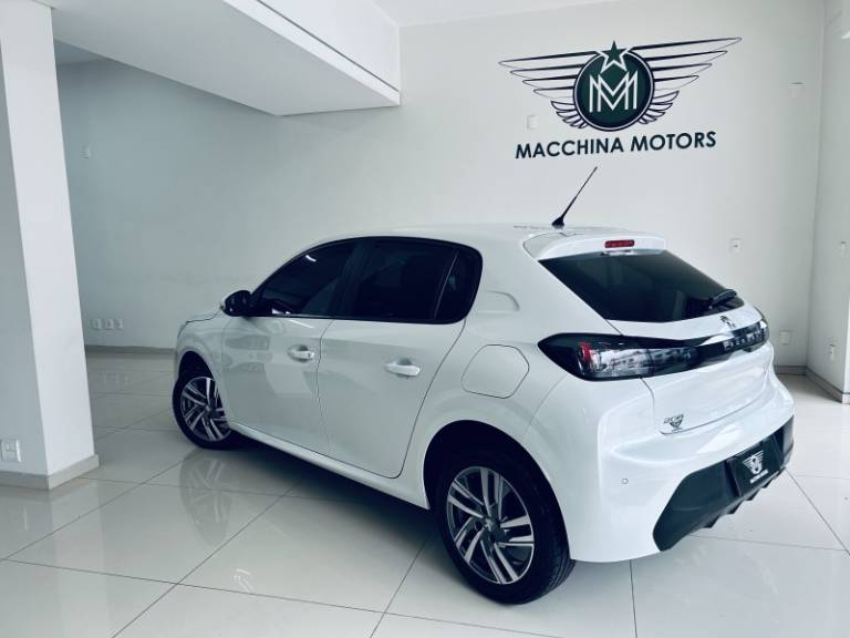 PEUGEOT - 208 - 2021/2022 - Branca - R$ 70.990,00