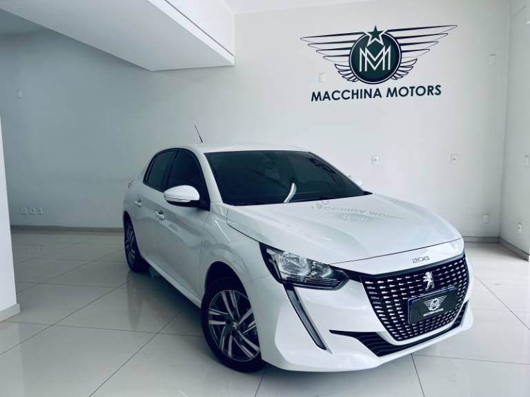 PEUGEOT - 208 - 2021/2022 - Branca - R$ 70.990,00