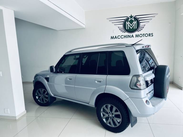 MITSUBISHI - PAJERO TR4 - 2013/2014 - Prata - R$ 58.990,00