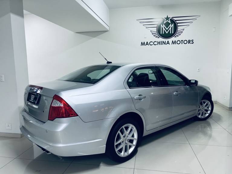 FORD - FUSION - 2010/2010 - Prata - R$ 39.990,00