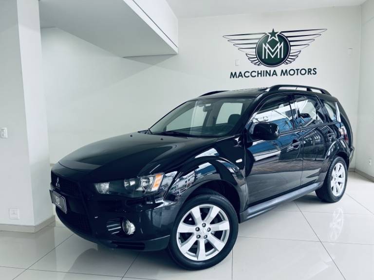 MITSUBISHI - OUTLANDER - 2012/2013 - Preta - R$ 58.990,00