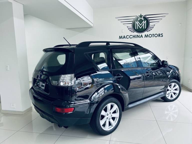 MITSUBISHI - OUTLANDER - 2012/2013 - Preta - R$ 58.990,00