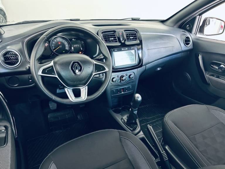 RENAULT - SANDERO - 2019/2020 - Branca - R$ 56.990,00