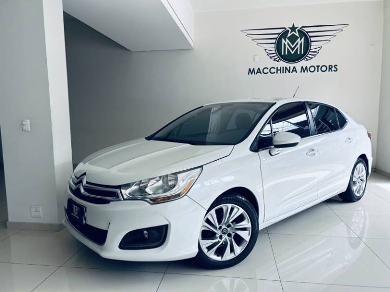 CITROËN - C4 LOUNGE - 2014/2015 - Branca - R$ 47.990,00