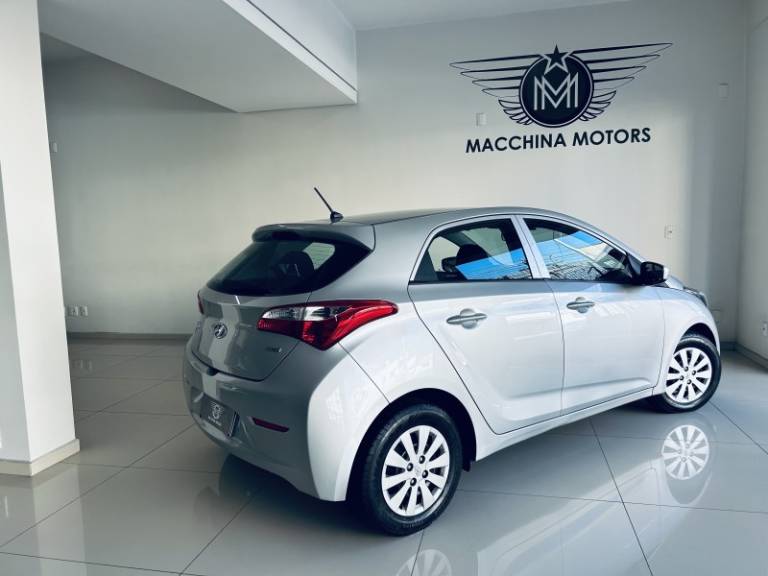 HYUNDAI - HB20 - 2013/2013 - Prata - R$ 39.990,00
