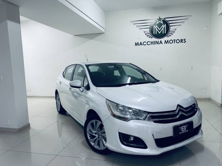 CITROËN - C4 LOUNGE - 2015/2015 - Branca - R$ 49.990,00