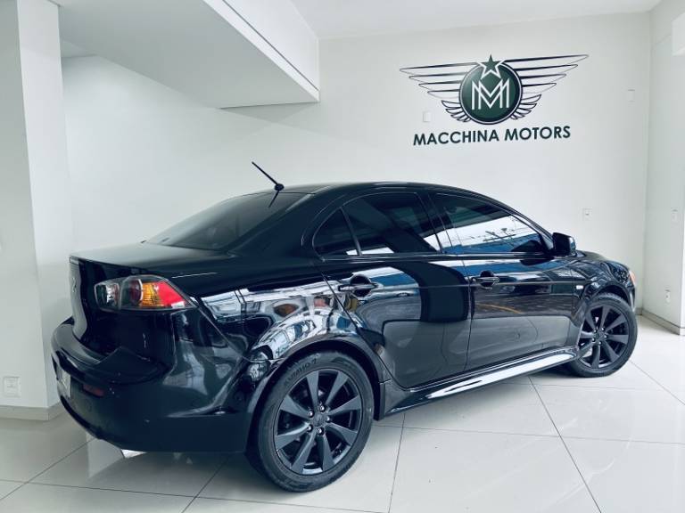 MITSUBISHI - LANCER - 2013/2014 - Preta - R$ 58.990,00