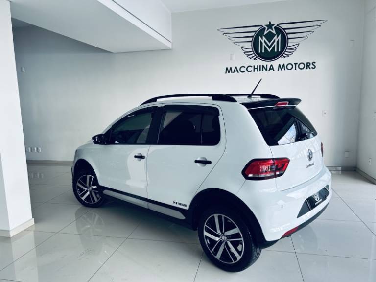VOLKSWAGEN - FOX - 2019/2020 - Branca - R$ 65.990,00