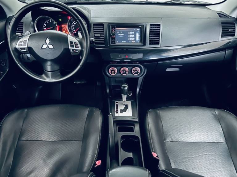 MITSUBISHI - LANCER - 2013/2014 - Preta - R$ 58.990,00