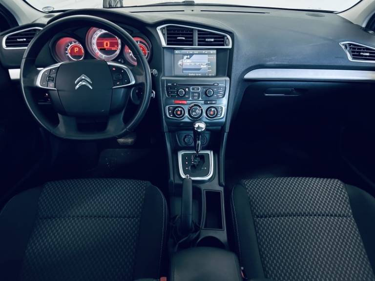 CITROËN - C4 LOUNGE - 2015/2016 - Branca - R$ 53.990,00