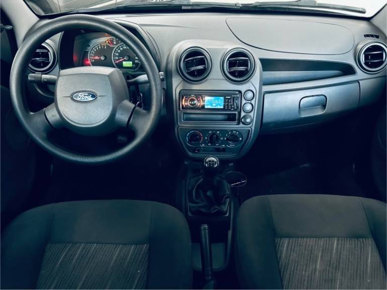 FORD - KA - 2009/2009 - Preta - R$ 20.990,00