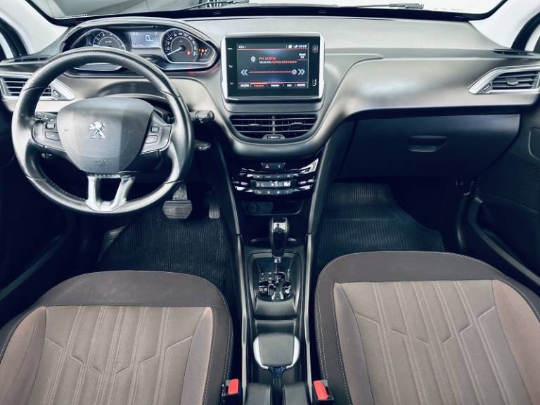 PEUGEOT - 2008 - 2018/2019 - Branca - R$ 67.990,00