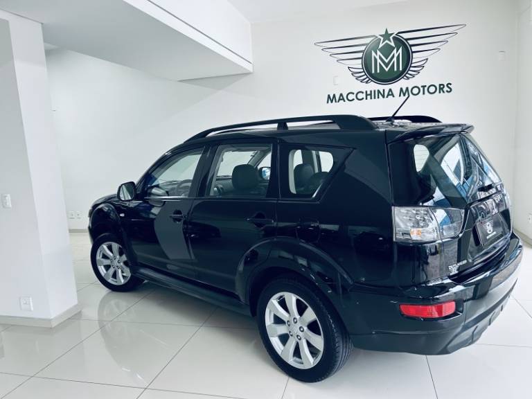 MITSUBISHI - OUTLANDER - 2012/2013 - Preta - R$ 58.990,00