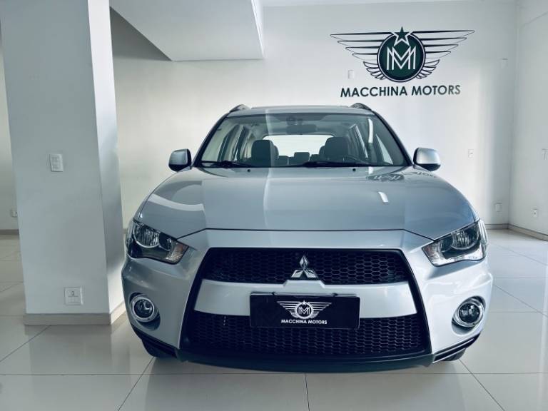 MITSUBISHI - OUTLANDER - 2013/2013 - Prata - R$ 59.990,00